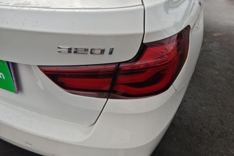 BMW 3 Series GT 2021 #8 BMW 3 Series GT 2021 car image #8