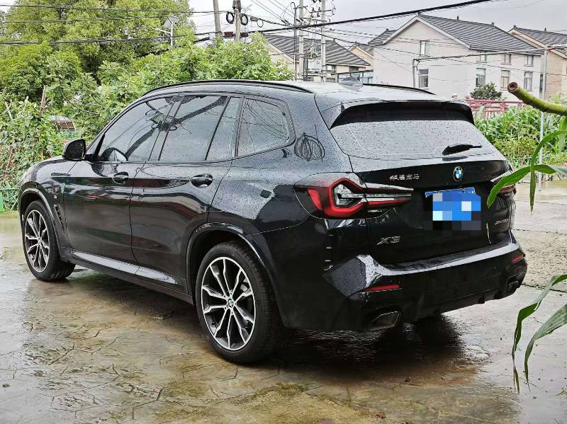 BMW X3 2023 car image #2