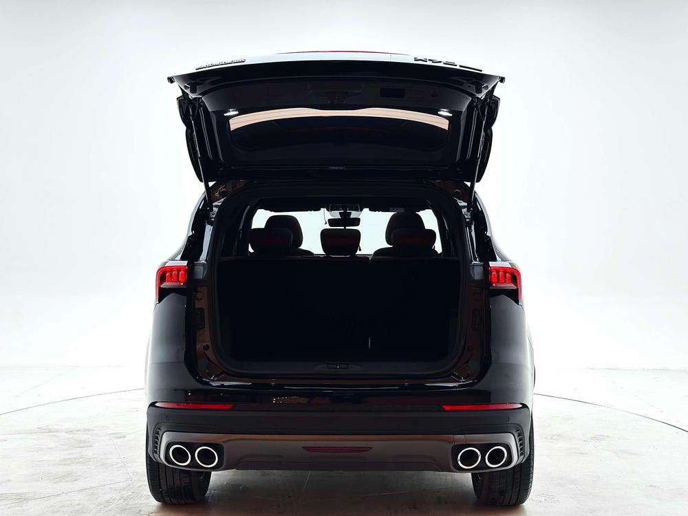 Jetour X70 PLUS 2023 car image #22