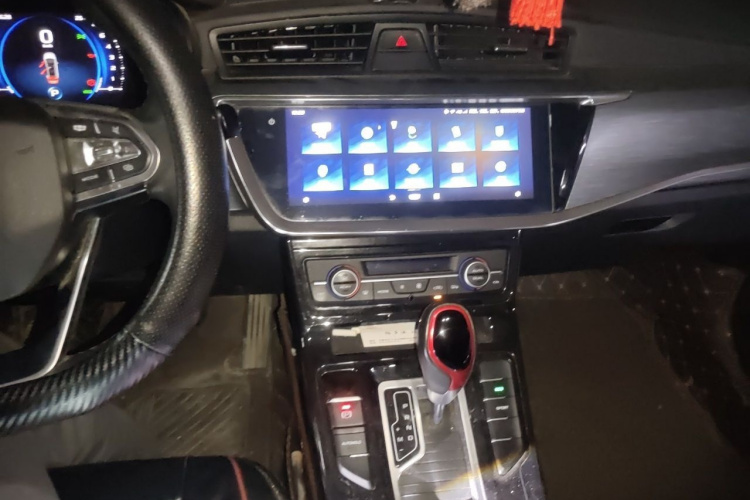GEELY Emgrand GS 2020 #17 GEELY Emgrand GS 2020 car image #17