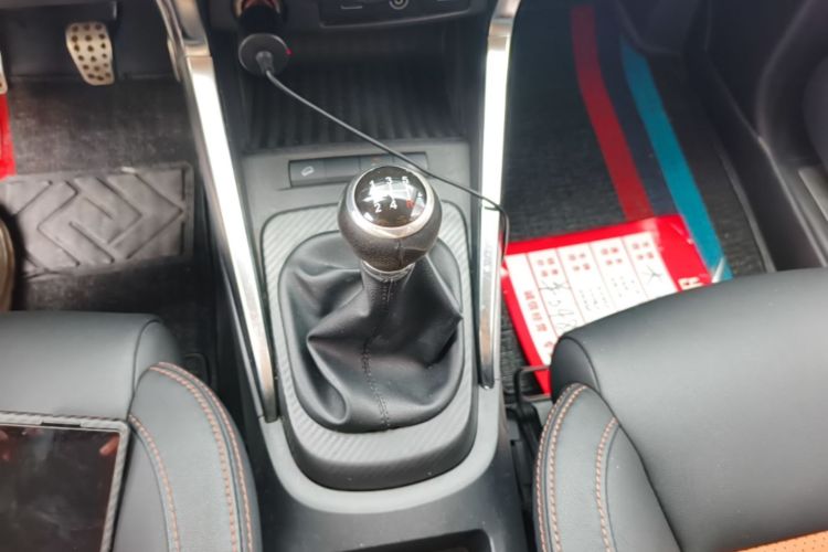 BYD Yuan 2017 car image #18