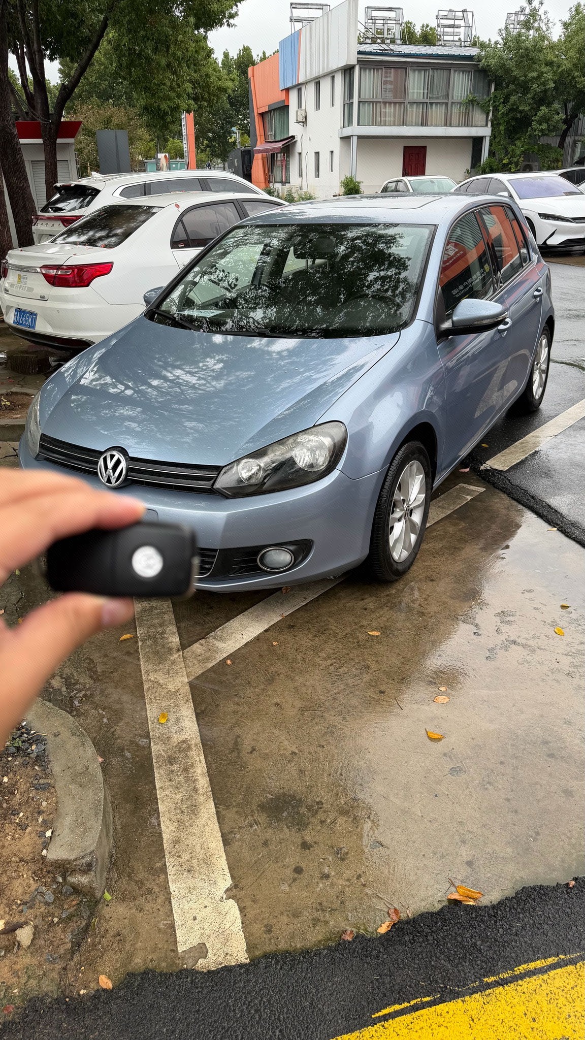Volkswagen Golf 2014 car image 