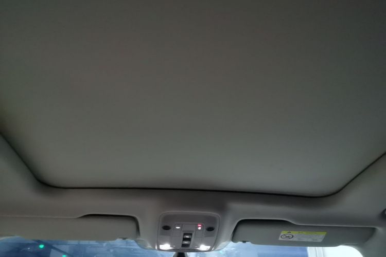 Audi Q3 2020 car image #20