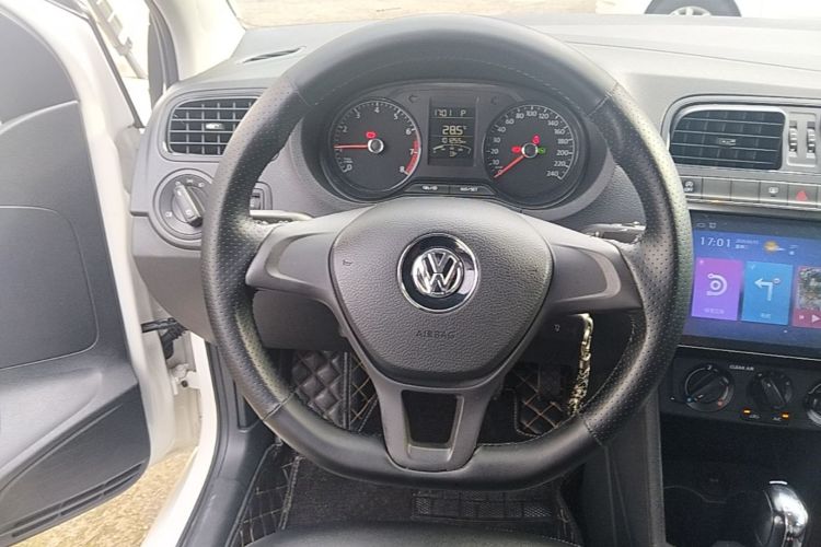 Volkswagen Polo 2018 #11 Volkswagen Polo 2018 car image #11