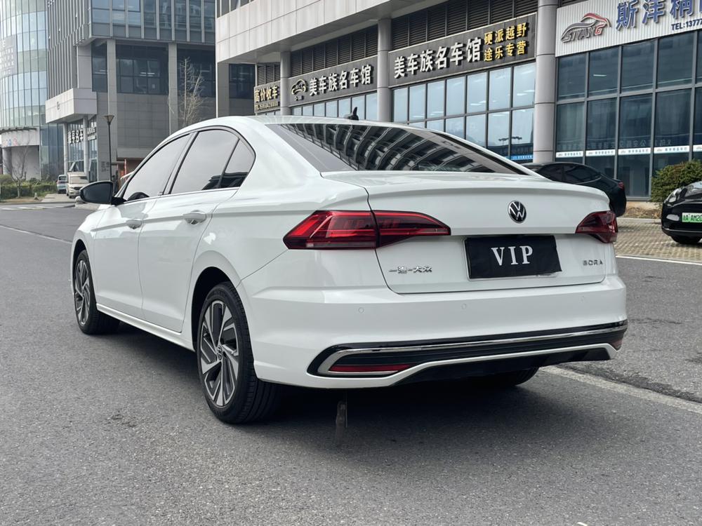 Volkswagen Bora 2023 immagine di auto #4