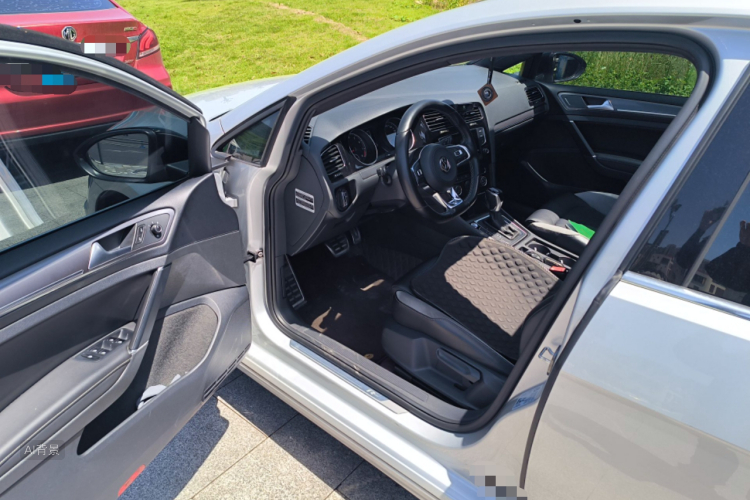 Volkswagen Golf 2016 صورة سيارة #18