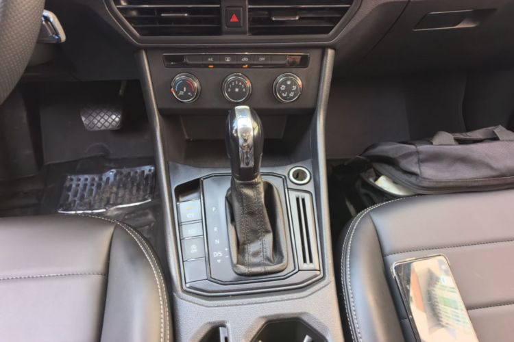 Volkswagen Lavida 2021 car image #14