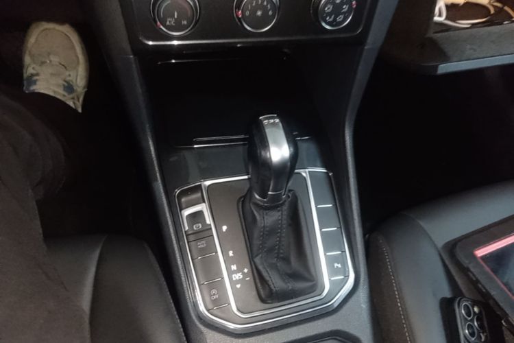 Volkswagen Golf 2018 #19 Volkswagen Golf 2018 car image #19