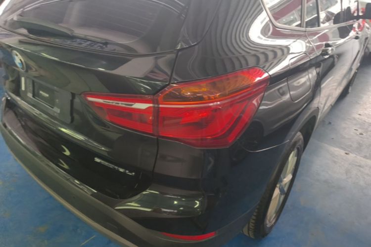 BMW X1 2019 #8 BMW X1 2019 car image #8
