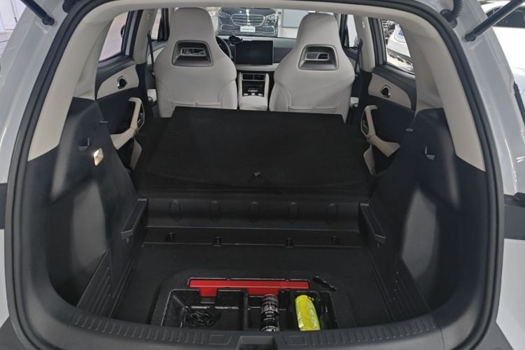 BYD YuanUP 2024 #21 BYD YuanUP 2024 immagine di auto #21