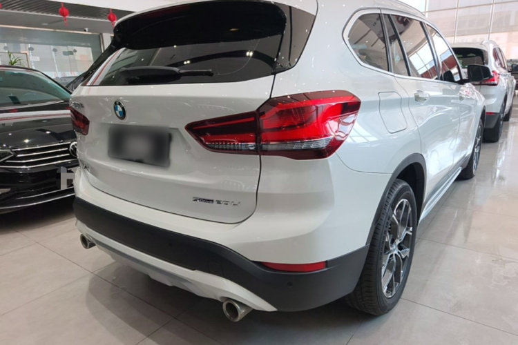 BMW X1 2021 car image #5