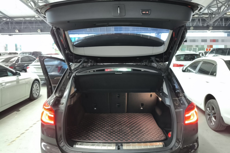 BMW X1 2019 #19 BMW X1 2019 car image #19