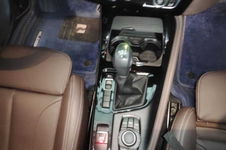 BMW X1 2018 #16 BMW X1 2018 car image #16