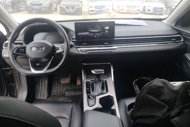 GEELY Emgrand 2023 car image #10