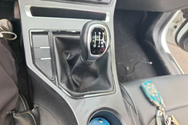 GEELY Emgrand 2021 imagem de carro #16