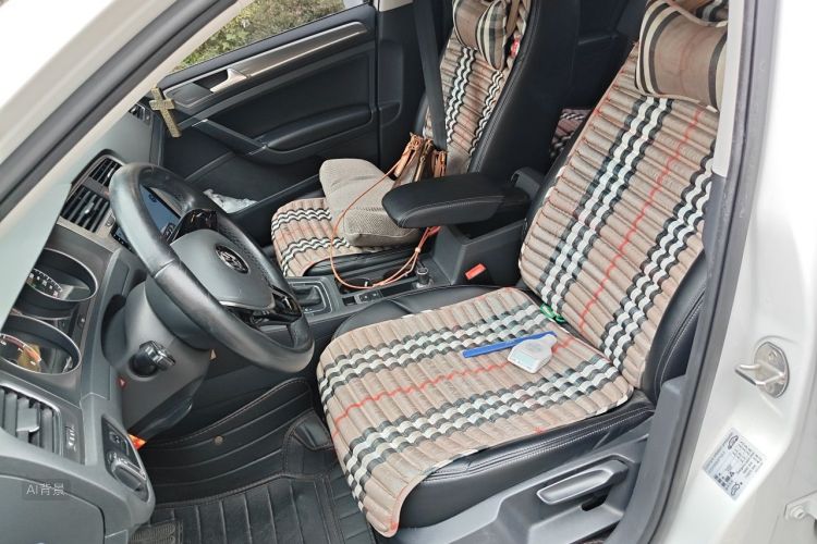 Volkswagen Golf 2016 car image #17