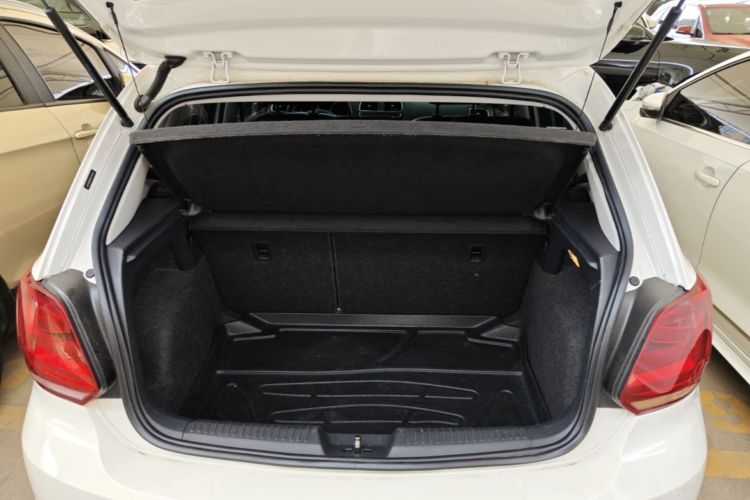 Volkswagen Polo 2017 #19 Volkswagen Polo 2017 car image #19
