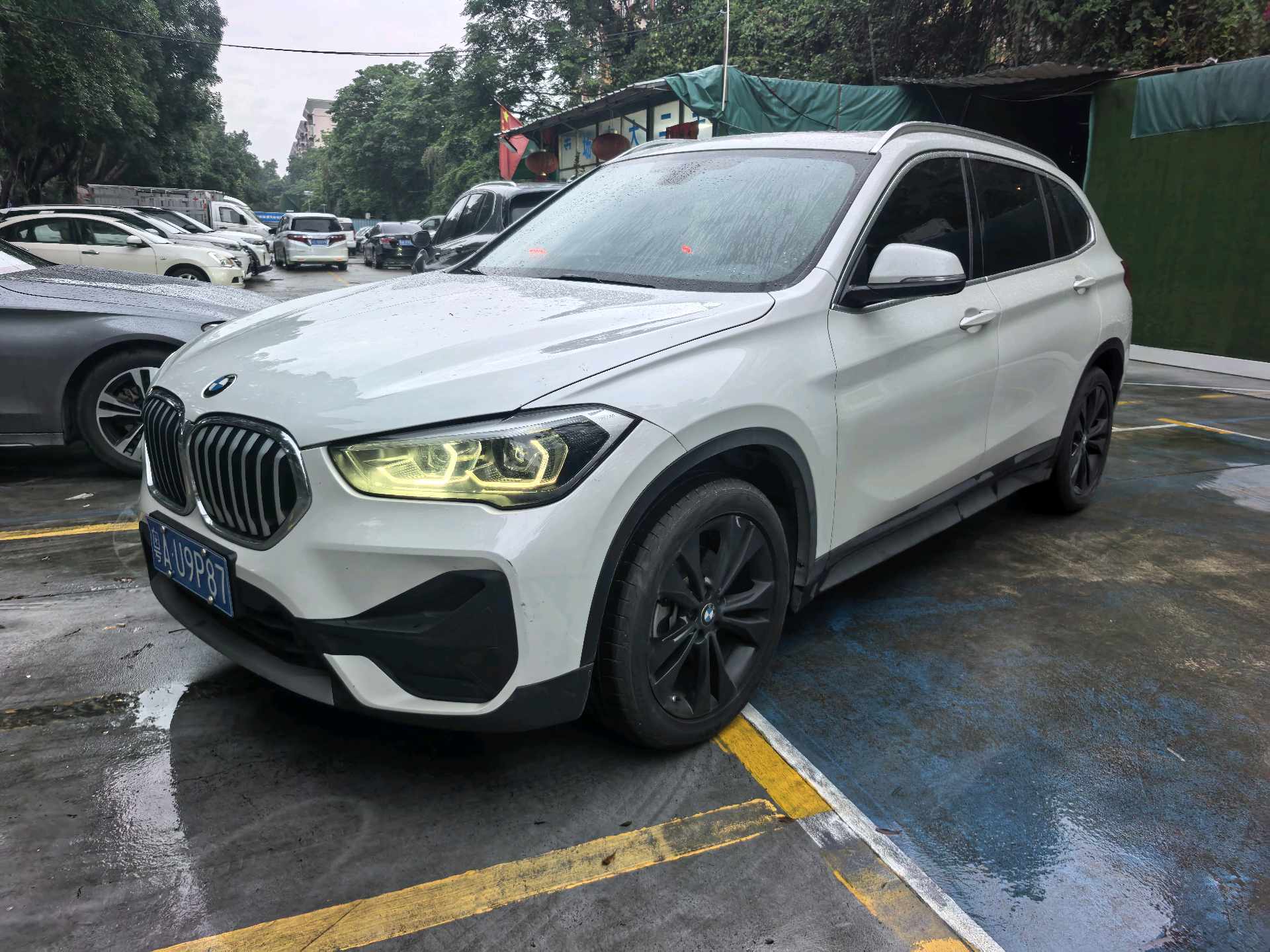 BMW X1 2021 BMW X1 2021 car image