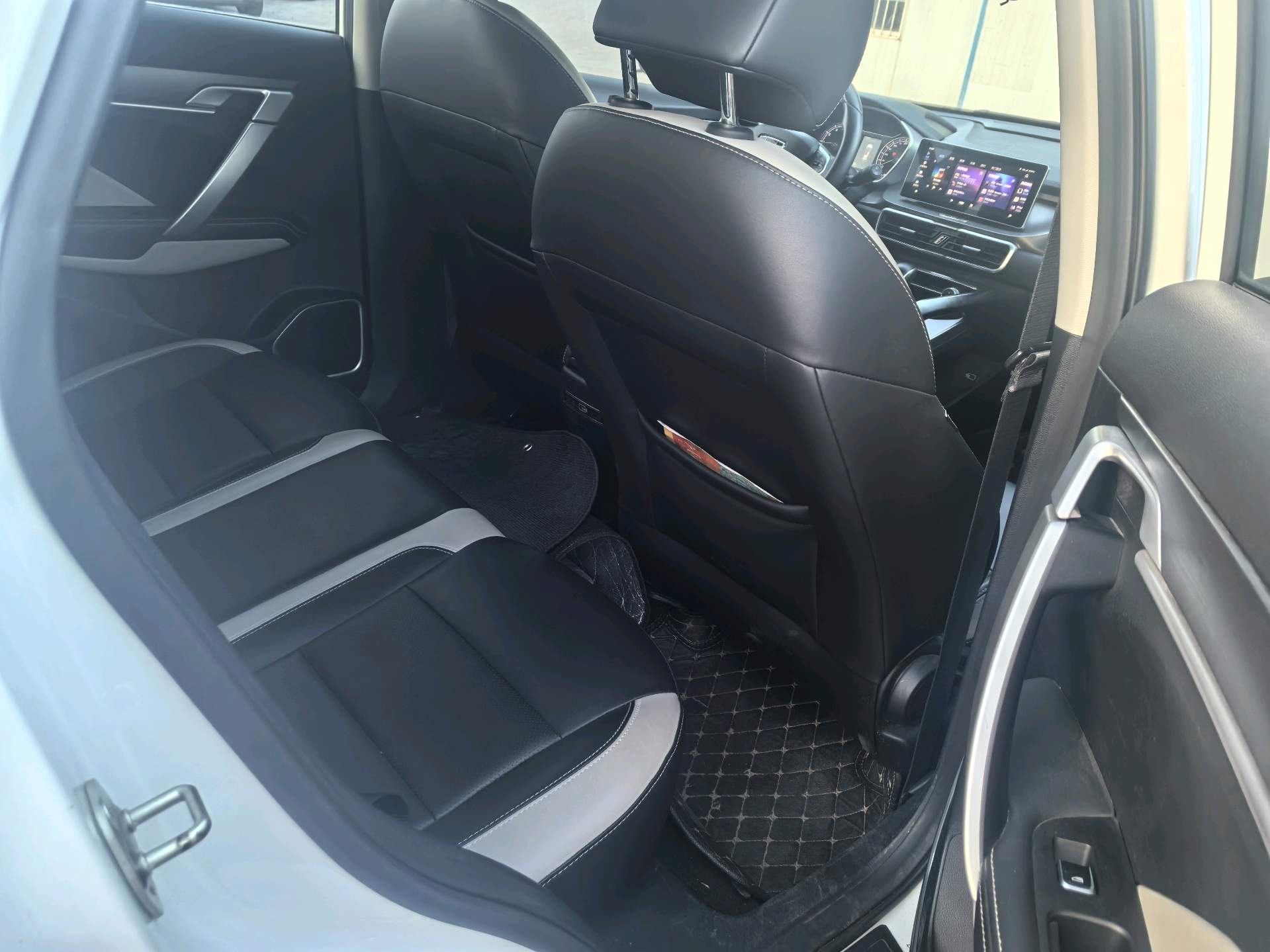 GEELY Coolray 2020 #5 GEELY Coolray 2020 image de voiture #5