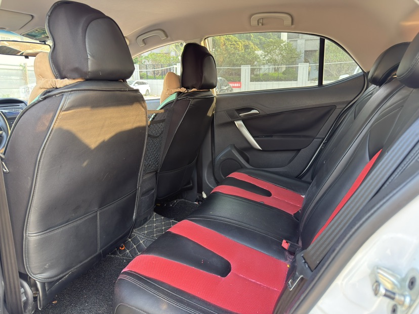 MG 5 2015 #5 MG 5 2015 car image #5