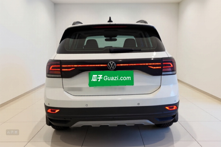 Volkswagen T-Cross 2021 car image #4