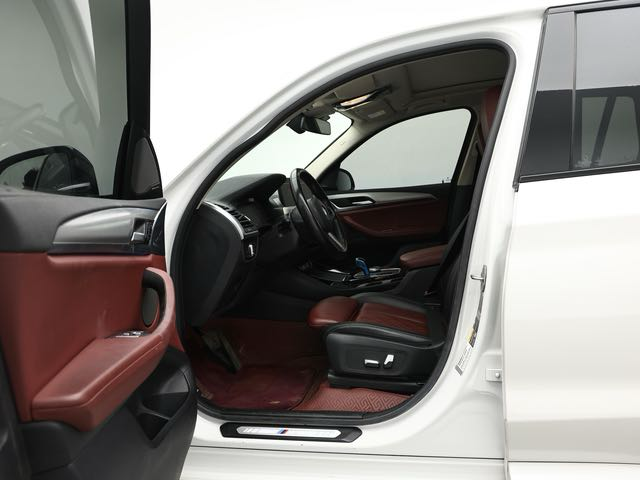 BMW iX3 2022 car image #6