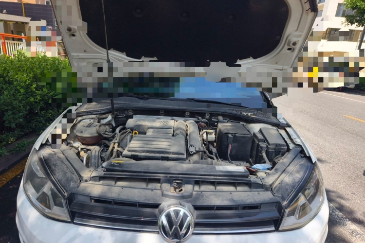 Volkswagen Golf 2016 car image #18