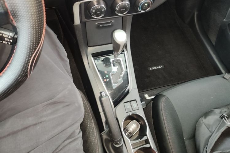 Toyota Corolla 2019 car image #14