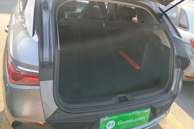 BYD Yuan Plus 2023 immagine di auto #19