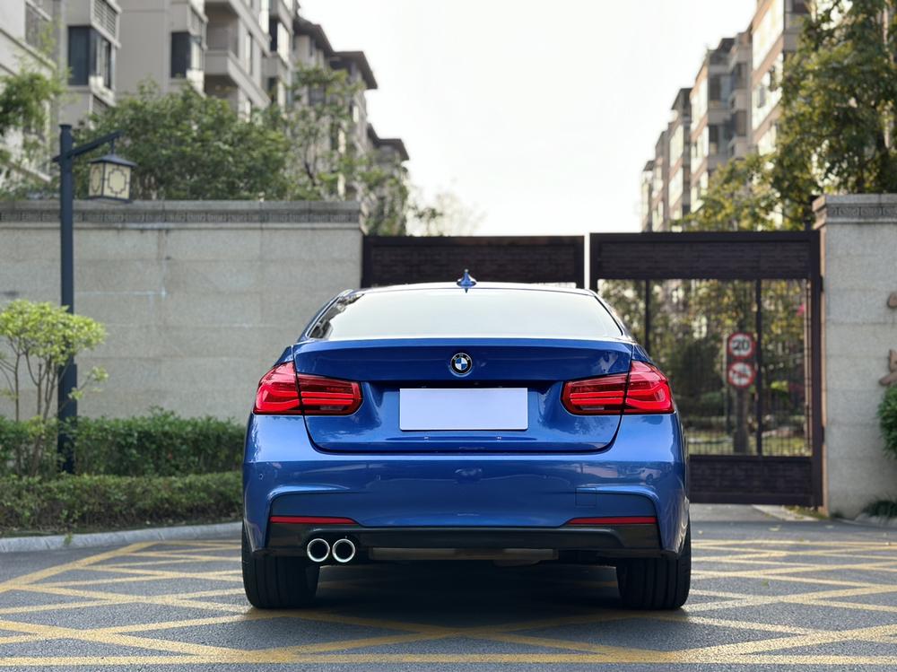 BMW 3 Series 2018 car image #5