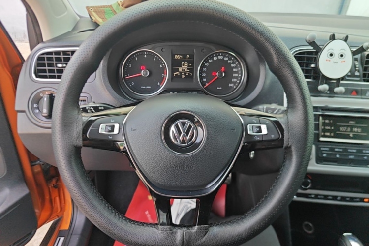 Volkswagen Polo 2016 #11 Volkswagen Polo 2016 изображение автомобиля #11