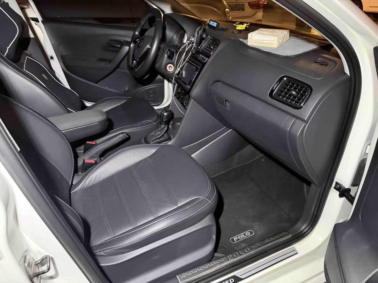 Volkswagen Polo 2014 #6 Volkswagen Polo 2014 car image #6