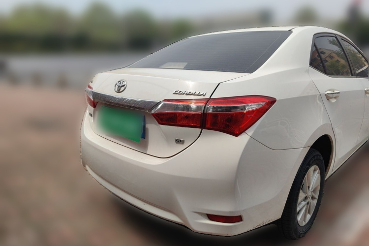 Toyota Corolla 2014 #4 Toyota Corolla 2014 car image #4