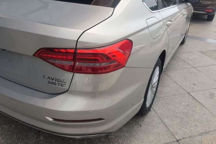 Volkswagen Lavida 2019 #8 Volkswagen Lavida 2019 car image #8