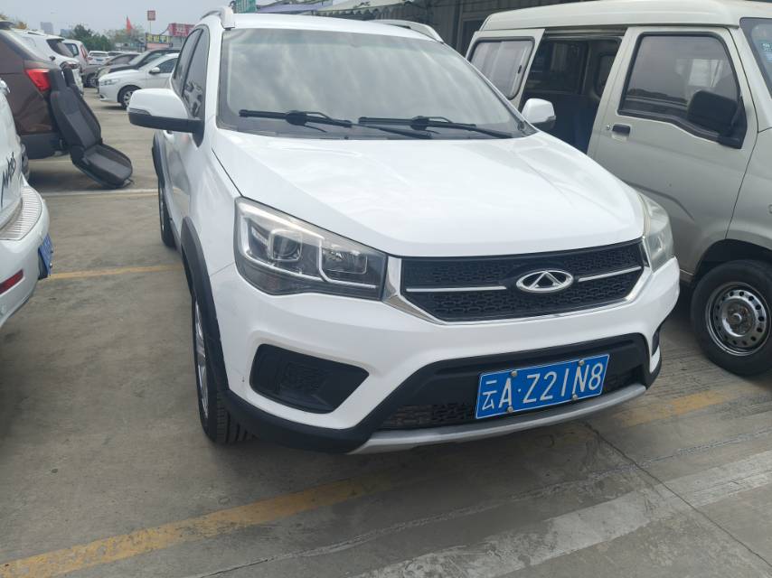Chery Tiggo 3x 2017 car image #2