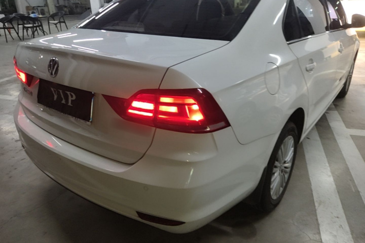 Volkswagen Santana 2019 car image #8