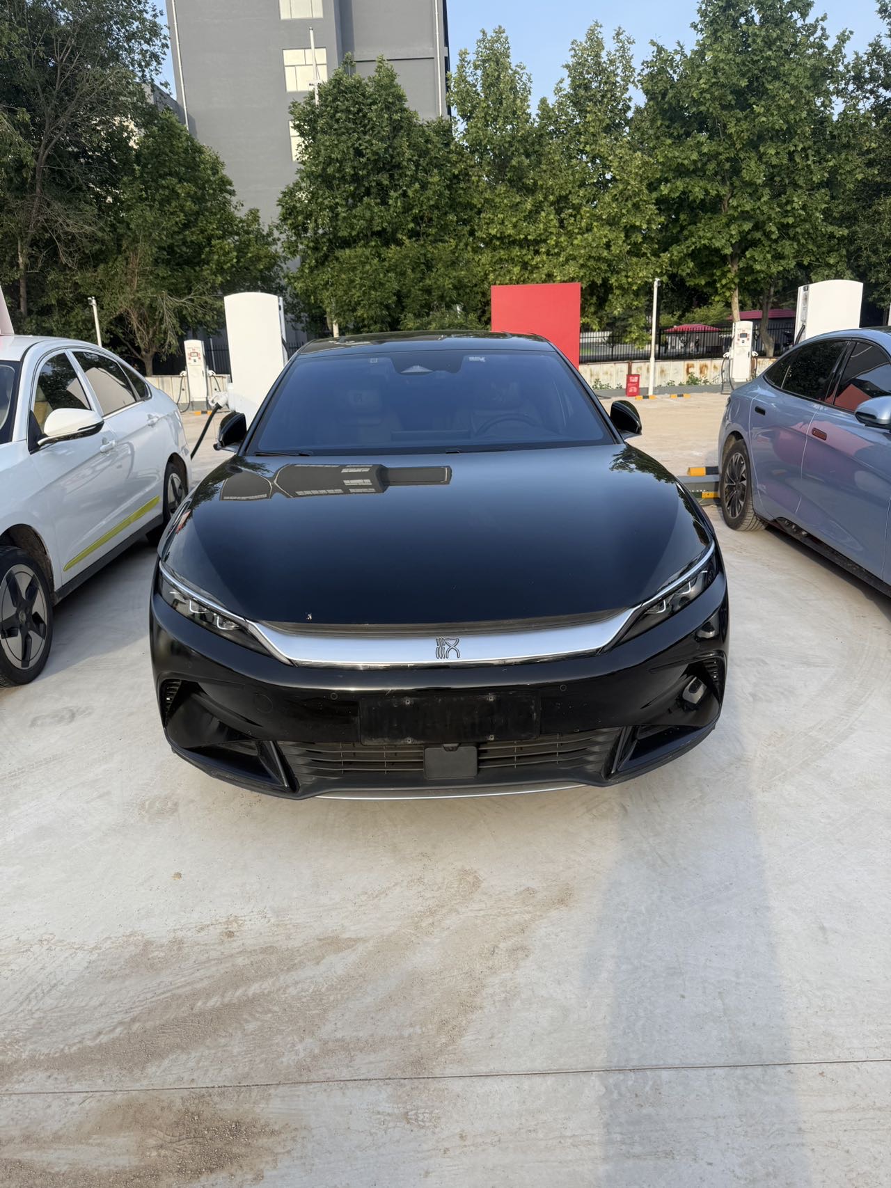 BYD Han 2024 imagen de coche #3