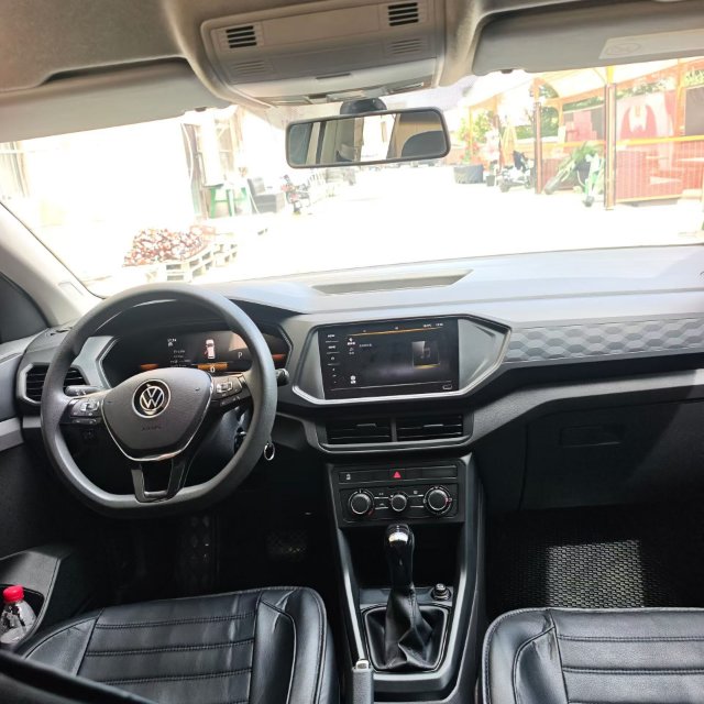 Volkswagen T-Cross 2022 صورة سيارة #5