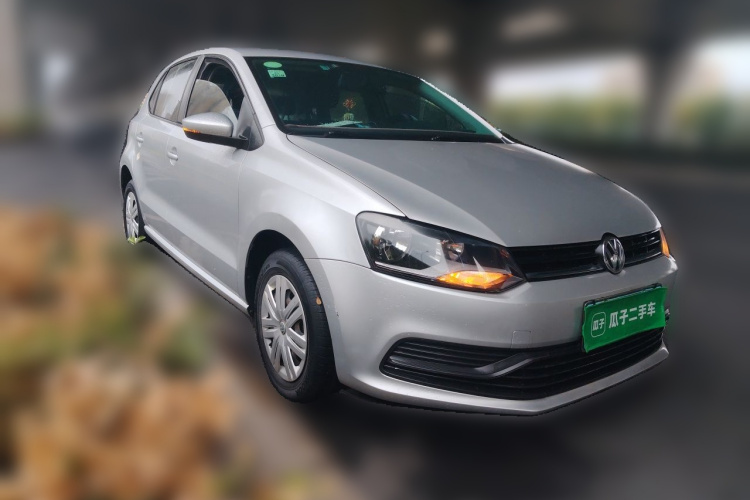 Volkswagen Polo 2018 car image #4