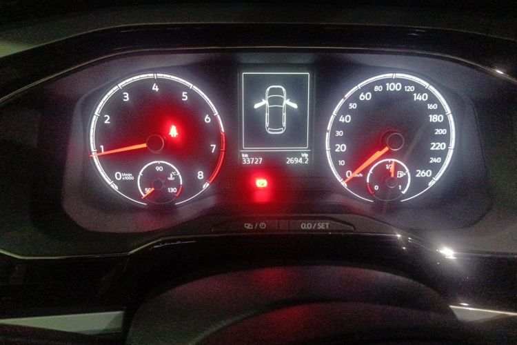 Volkswagen Polo 2021 car image #8