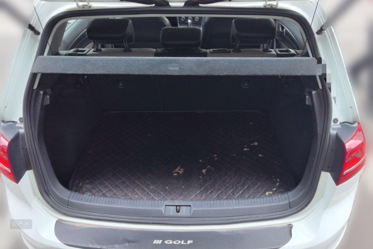 Volkswagen Golf 2017 car image #21