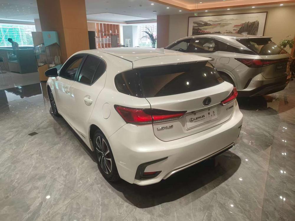 2018 #4 2018 car image #4