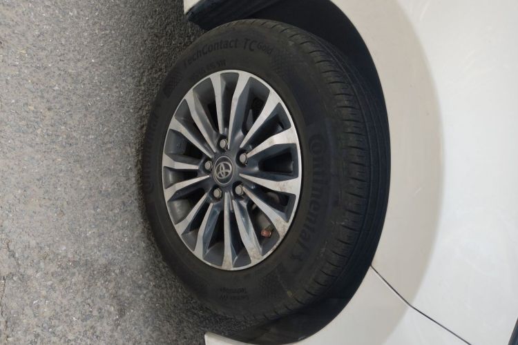 Toyota Corolla 2017 صورة سيارة #6