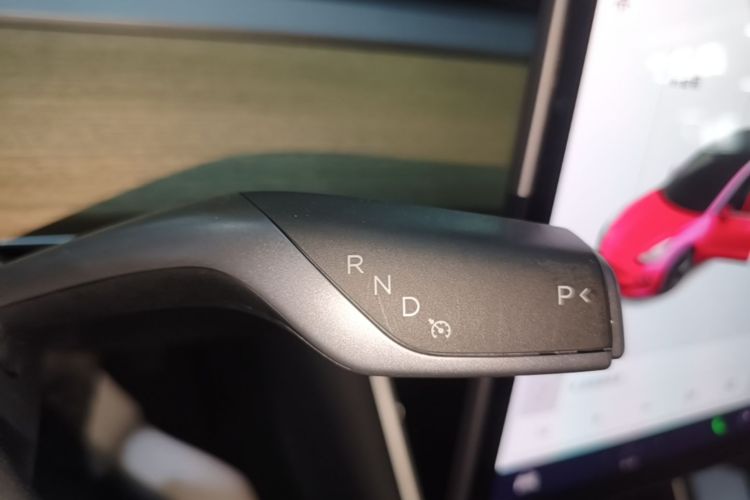 Tesla Model 3 2020 #14 Tesla Model 3 2020 car image #14