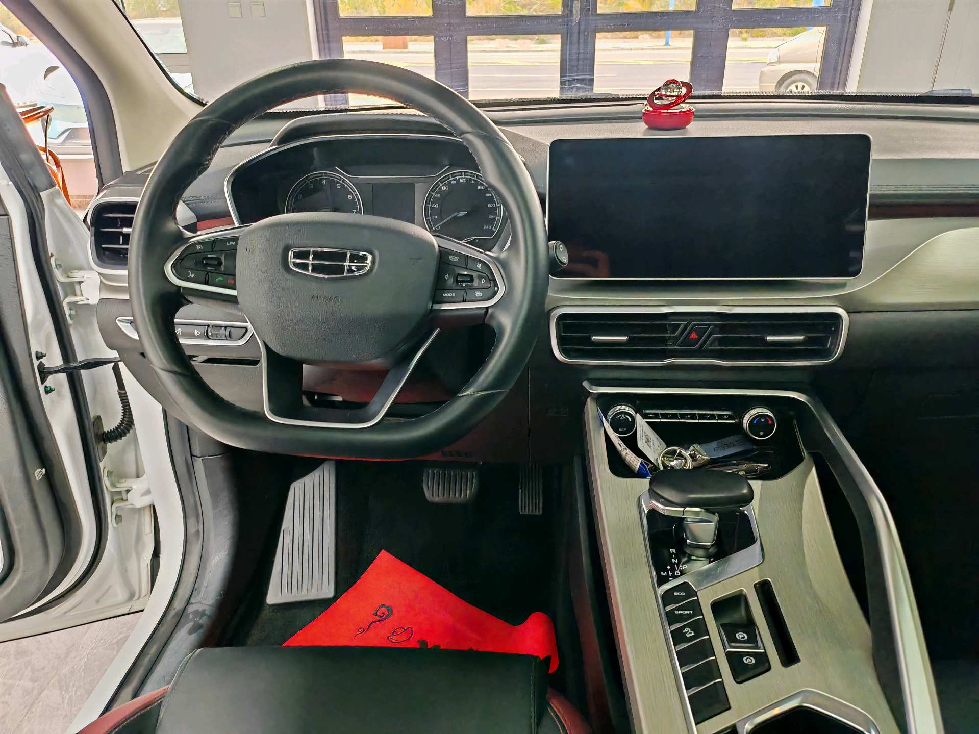 GEELY Coolray 2022 #10 GEELY Coolray 2022 car image #10