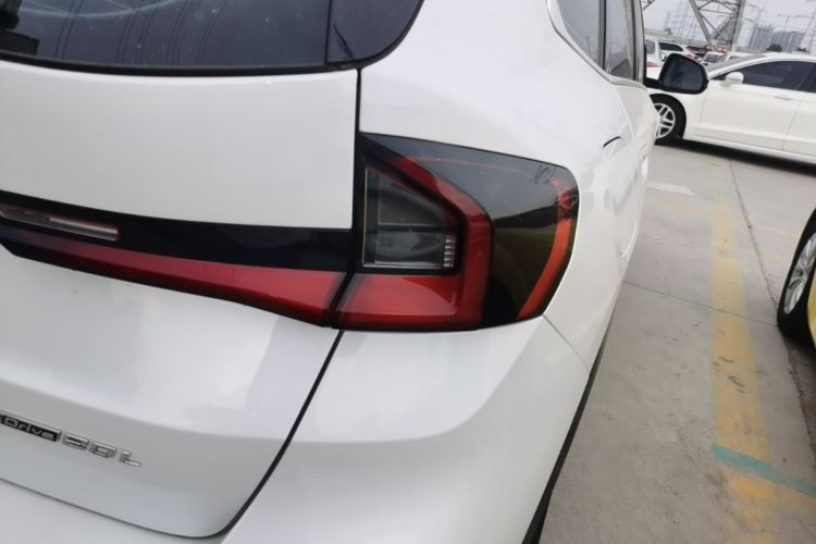 BMW X1 2024 car image #8