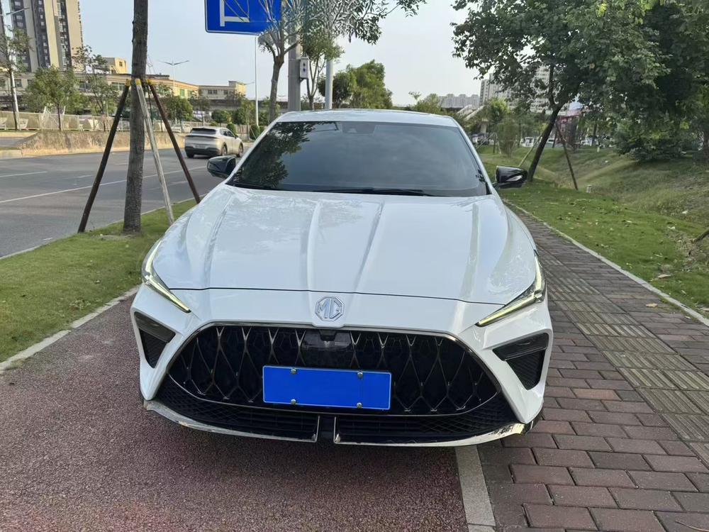 MG 5 Scorpio 2022 car image #2