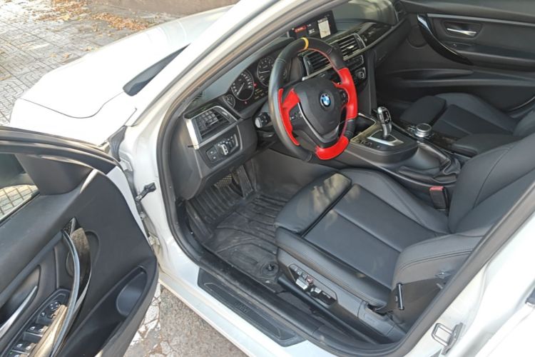 BMW 3 Series 2019 #16 BMW 3 Series 2019 imagen de coche #16