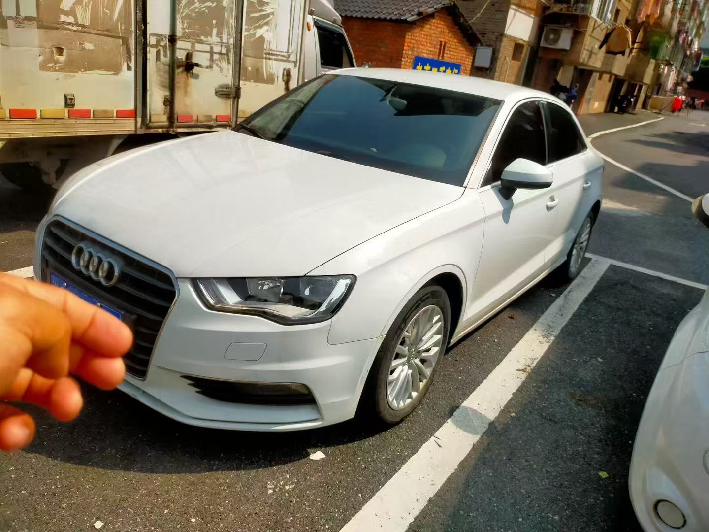 2018 car image 