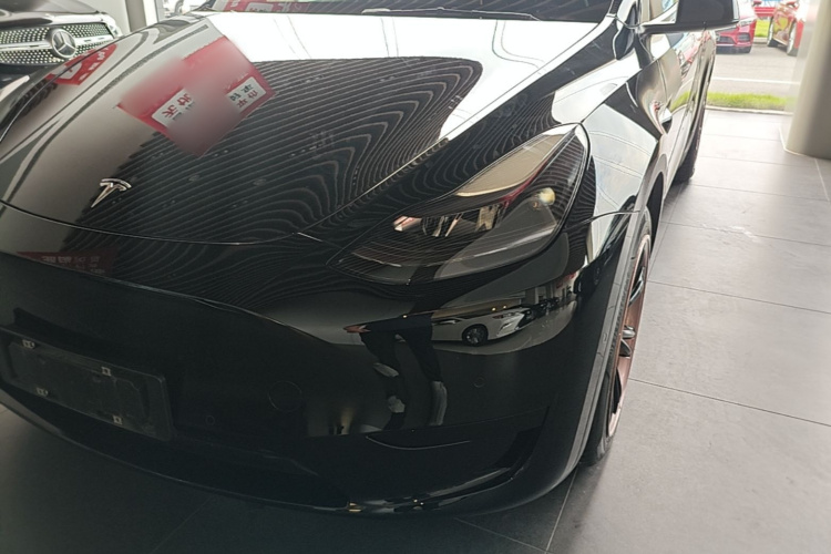 Tesla Model Y 2022 #23 Tesla Model Y 2022 car image #23